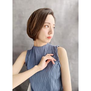 大人ショート/白髪ぼかし/ハイライト - Aula by marbles【アウラバイマーブルズ】掲載中