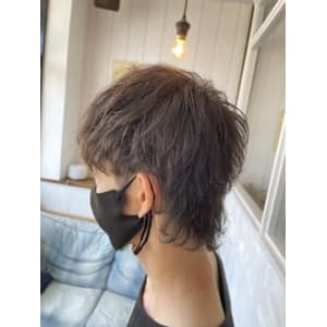 ウルフのショートスタイル