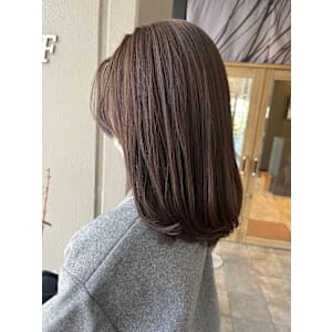 グレージュカラー