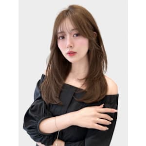 ミディアムレイヤー/顔まわり/似合わせ/ベージュ