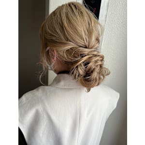 stella hair salon×スタイル