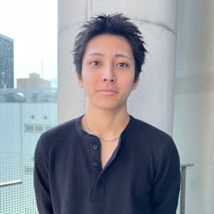 メンズ　スパイキーショート