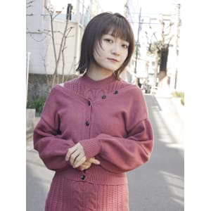 ロブ　顔まわりレイヤー　前髪レイヤー