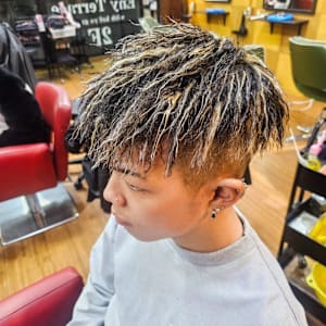 ご予約はインスタのDM