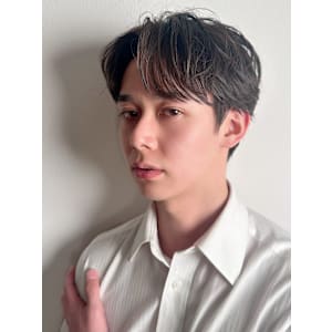 骨格診断ウェーブ・ストレート　ニュアンスパーマ　ビジネス