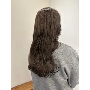 池袋 イルミナカラー 透明感 オリーブ グレージュ♪