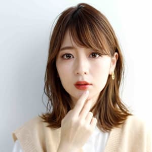 耳掛けワンレンミディ