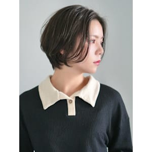 前下がりショート・ボブ/絶壁解消/前髪あり/40代