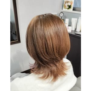 明るめ×ウルフ