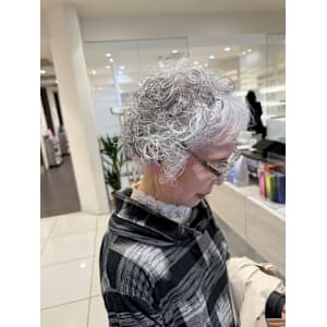 シルバーヘアパーマ - marju銀座【マージュギンザ】掲載中