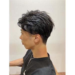 ビジネスフェザーパーマ☆