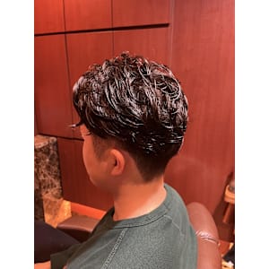 銀座　理容室　ナチュラルパーマ　ビジネスヘア