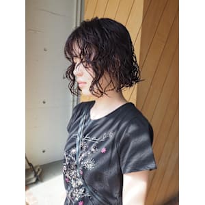 IRO【イロ】×スタイル