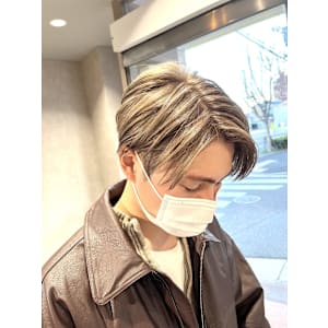 20代オススメ☆ハイトーンベージュセンターパート☆