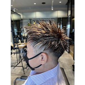 ツーブロック抜きっぱなしハイライト【ハイライト】