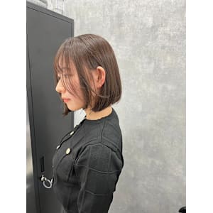 透明感ブラウン