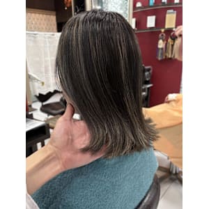 ハイライト/細め/コントラスト/白髪ボカシ　岩崎錦糸町 - prize 錦糸町店【プライズ キンシチョウ テン】掲載中