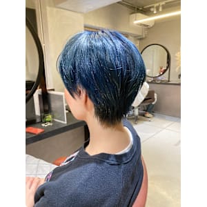 コバルトブルー×ショート