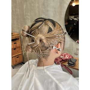 Noele hair atelier×スタイル
