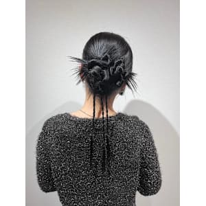 Noele hair atelier×スタイル