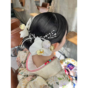 Noele hair atelier×スタイル