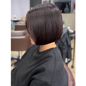 ショートボブ 顔周りカット 美髪 艶トリートメント 艶髪