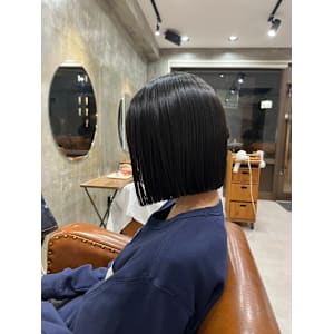 Noele hair atelier×スタイル