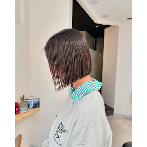 Noele hair atelier×スタイル