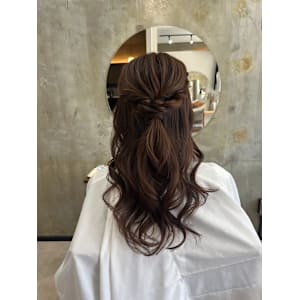 Noele hair atelier×スタイル