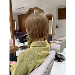 ハイトーンボブ