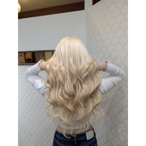 ハイトーンブリーチカラーで明るくイメチェン - Bulansis Hair【ブランシス ヘアー】掲載中