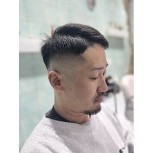 メンズカット　スキンフェード