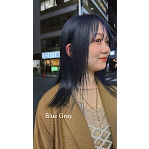 イエベに合うブルーグレーカラー