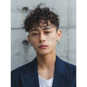 ツイストスパイラルパーマ 波巻きスパイラルパーマ 刈り上げ