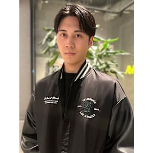 センターパート 韓国ヘア 爽やか マッシュ メンズショート