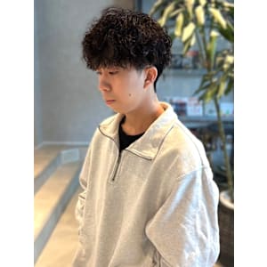 ツイストスパイラルパーマ マッシュパーマ メンズショート