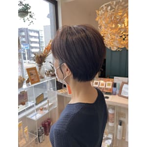 襟足改善耳かけショート