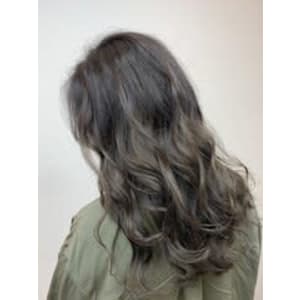 グレージュグラデーションカラー