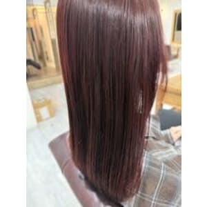 チェリーレッド