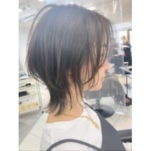 ネオウルフ×セピアグレージュボブウルフウルフカット