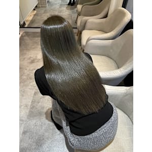 髪質改善/縮毛矯正/酸性ストレート/暗髪/カーキグレージュ