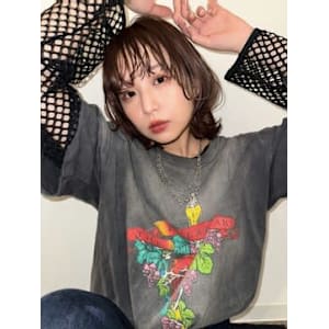 ミディアムウルフ　ネオウルフ　ボブウルフ　ウルフカット