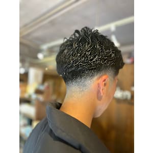 フェード×パーマ【代々木上原】