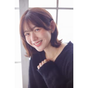 外ハネショートボブ