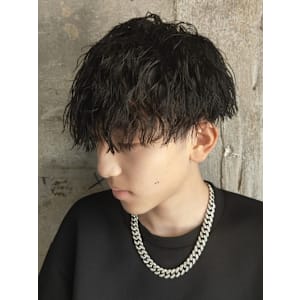 ツイストスパイラルパーマ 刈り上げツーブロック マッシュ