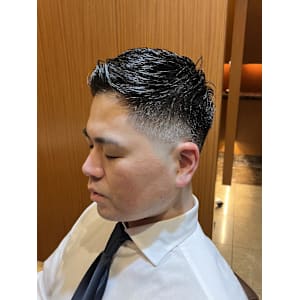 銀座理容室　フェードカット　ベリーショート