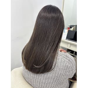 大人かわいい/メテオカラー/女性スタッフ - latte hair lemie【ラテ ヘア レミエ】掲載中