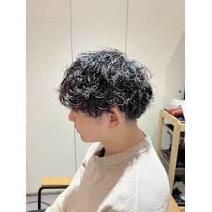 シャドウパーマ