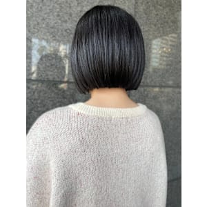 【felice MICHI 豊田 希美】黒髪ボブ ぱつっと