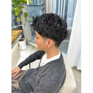 CLUTCH 難波×スタイル